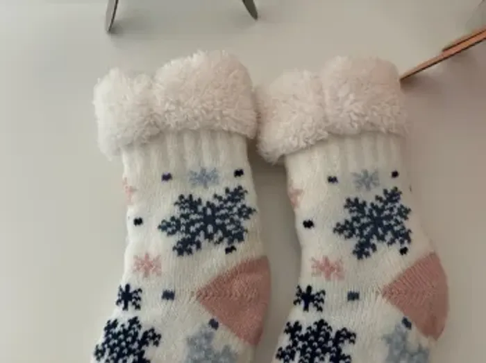 Chaussons 24 - photo numéro 3