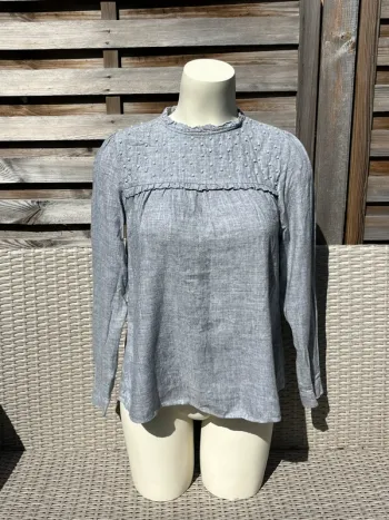 Blouse avec perles