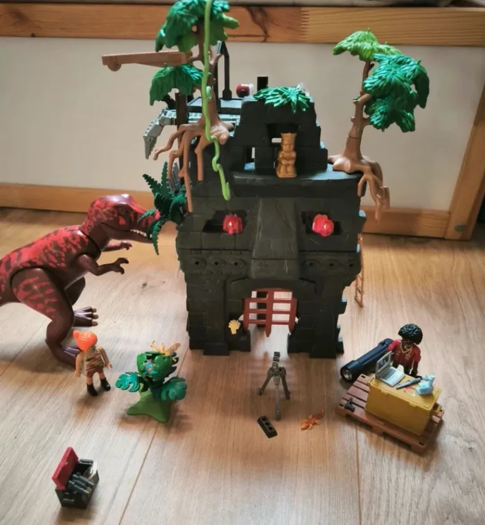 Playmobil Dinosaure 9429 Campement explorateur et tyrannosaure