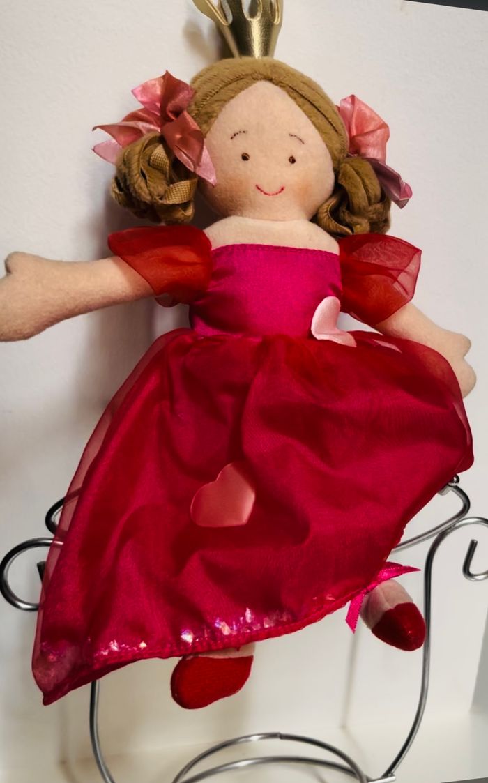 Poupée Princesse Valentine - photo numéro 4
