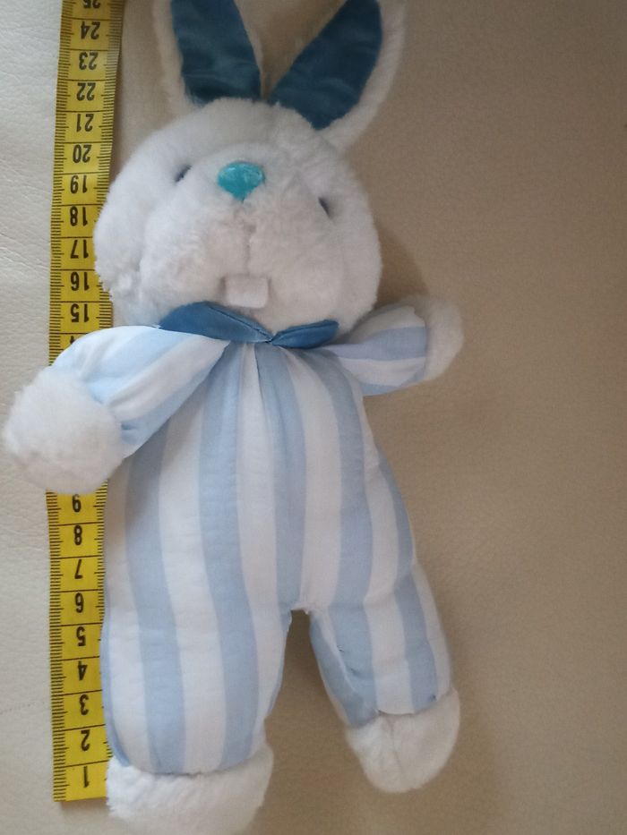 Doudou peluche  lapin blanc bleu clair  Pampers vintage rayé  rayures nez bleu - photo numéro 7