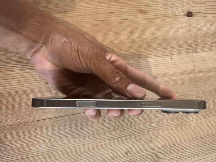 T.elephone. - photo numéro 2