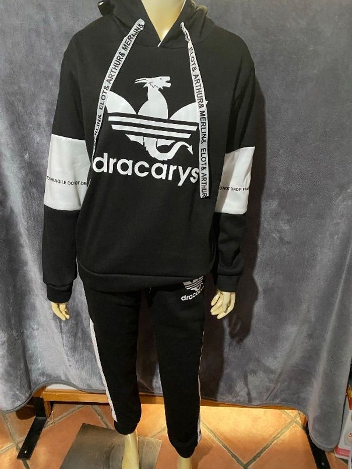 Ensemble jogging dracarys mixte taille M