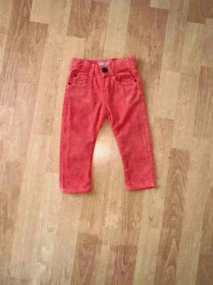 Pantalon velours côtelé IKKS 12 mois - très bon état