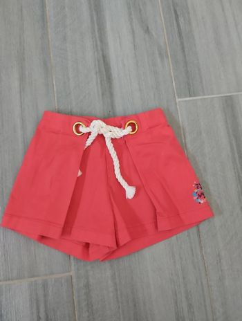 Short.5 ans