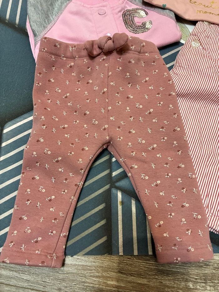 Lit de 4 vêtements bébé - 3 mois