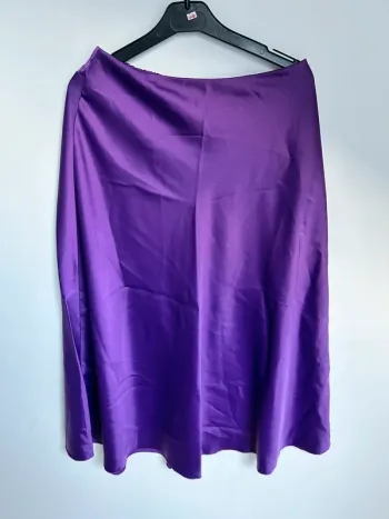 Jolie jupe longue violet en satin femme taille S Lola liza