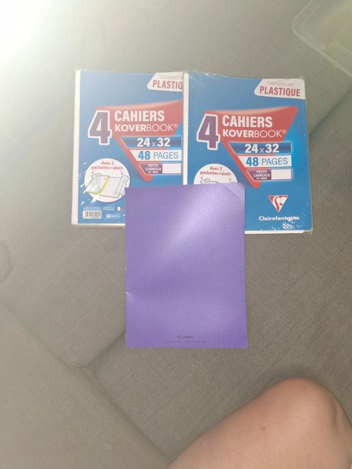 Lots cahiers 24x32 48 pages
