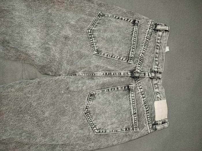 Jean MOM PULL&BEAR - photo numéro 6
