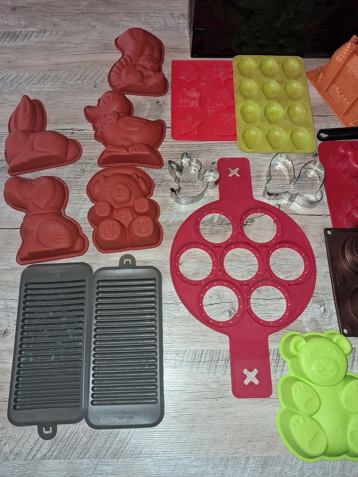 Gros lot de pâtisserie en silicone - photo numéro 3