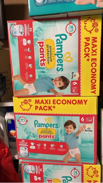 Pampers,  pants taille six Premium