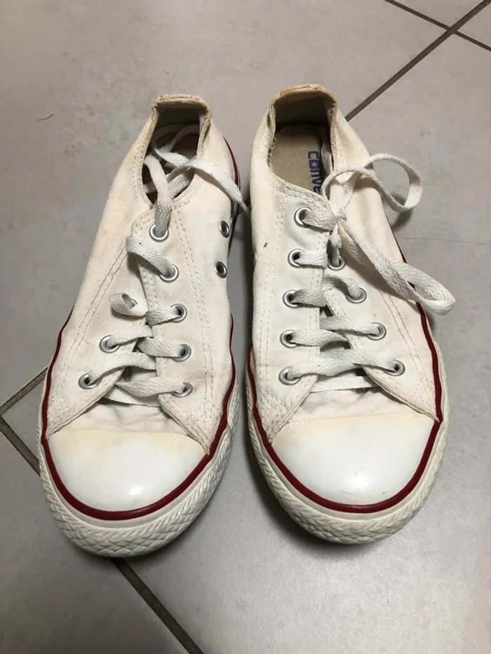 Paire de converse - photo numéro 2