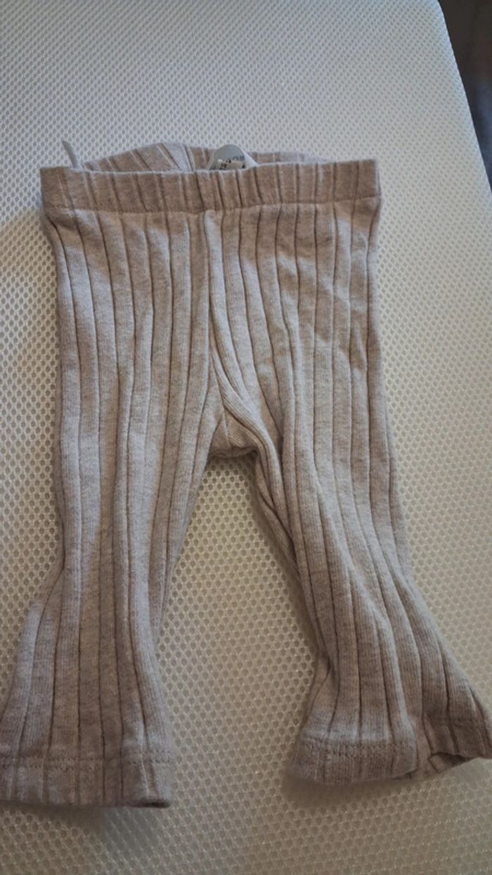Lot leggings 2-4 mois - photo numéro 3