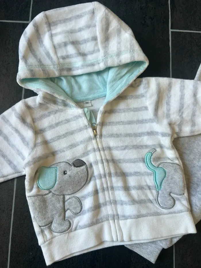 Ensemble bébé - photo numéro 2