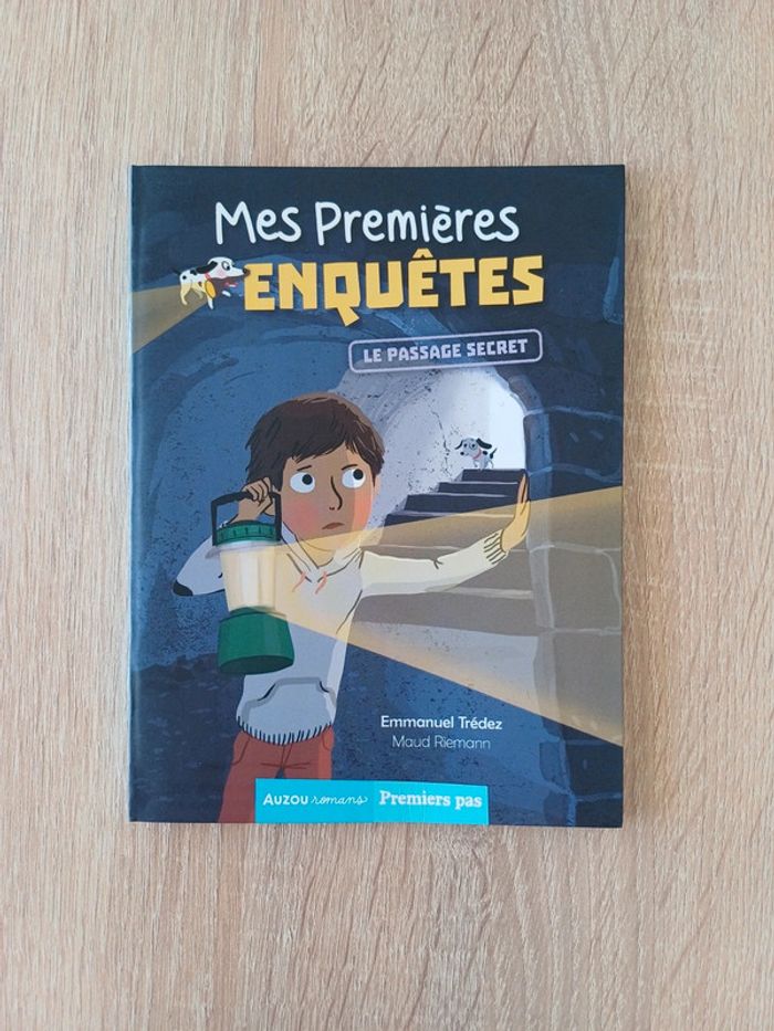 Livre mes premières enquêtes
