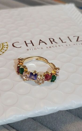 Bague acier inoxydable  plaqué or  jaune et zircons 