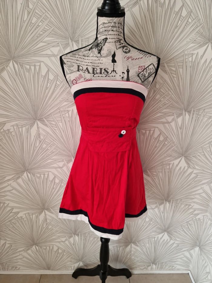 Jolie robe bustier taille 36 made in Italy
