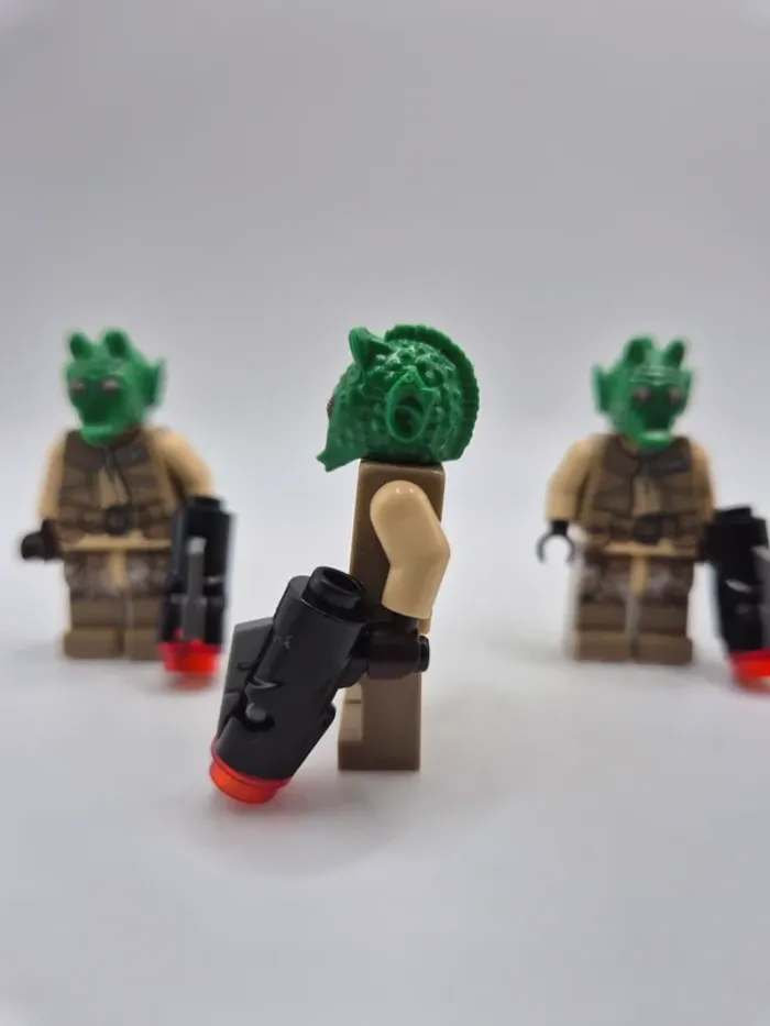 Figurines type lego 4 soldats Rodian star wars - photo numéro 3