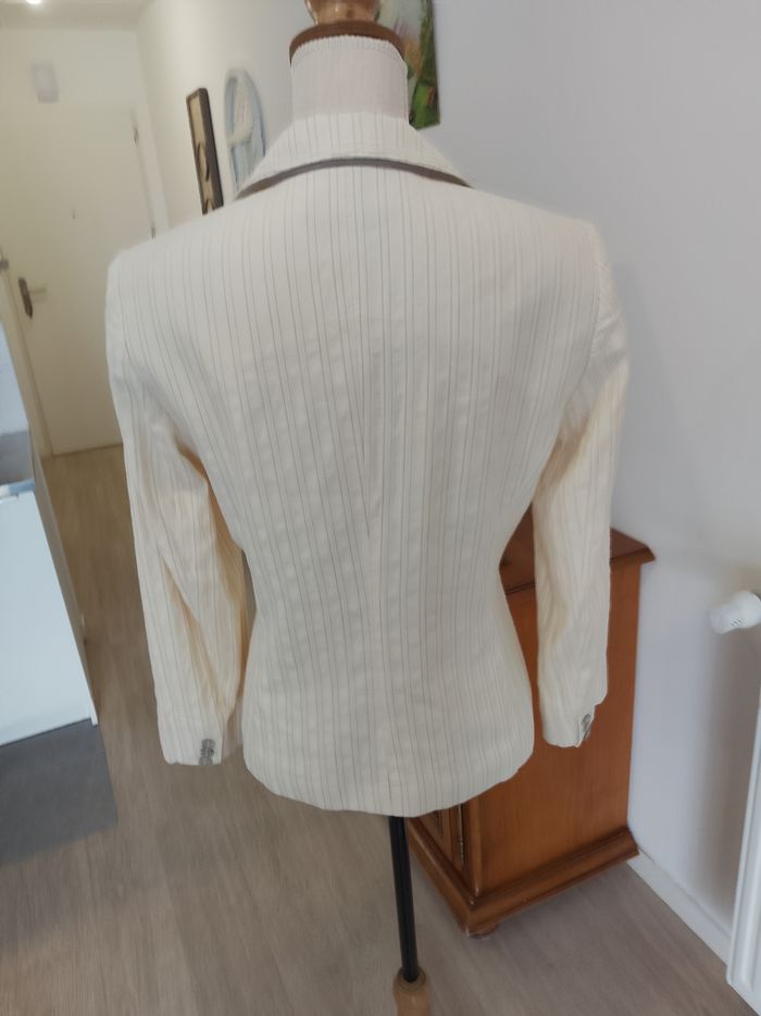 Veste blazer court beige clair femme '' Alain Manoukian'' - photo numéro 6