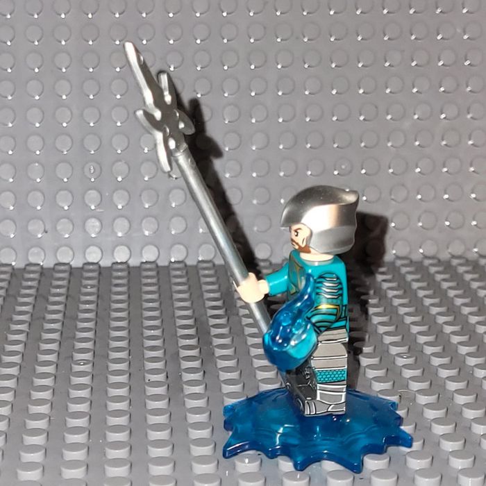 Minifigure / Figurine  - DC Comics  - Aquaman  🔱  Roi Nereus - photo numéro 3