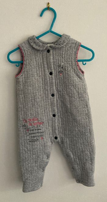combinaison molletonnée sans manche col claudine bébé 6 mois