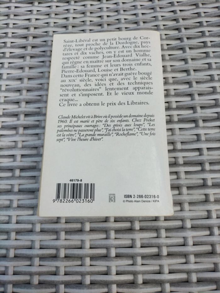 Des grives aux loups. Tome 1. Claude Michelet - photo numéro 2