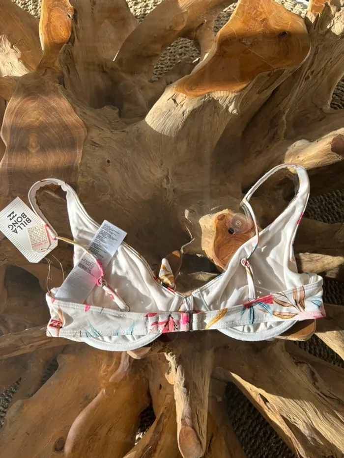 Haut de maillot de bain Billabong blanc fleur - photo numéro 3
