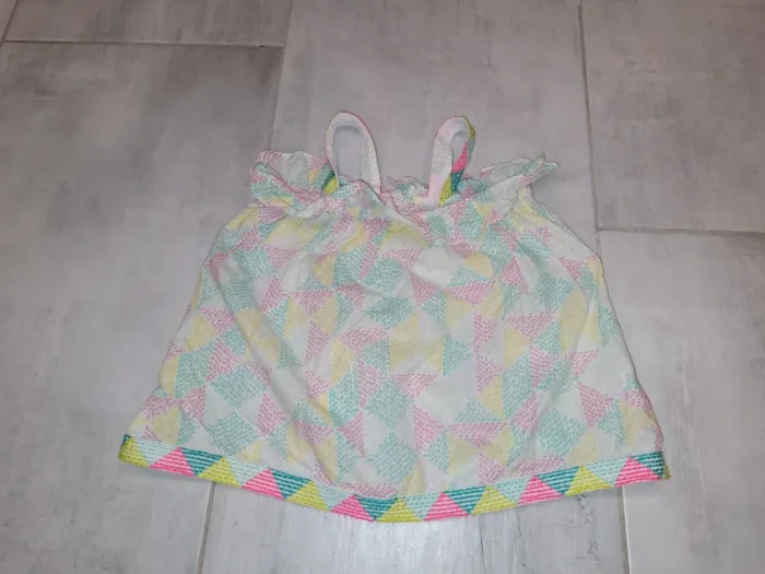 Top DPAM, taille 18 mois. Neuf