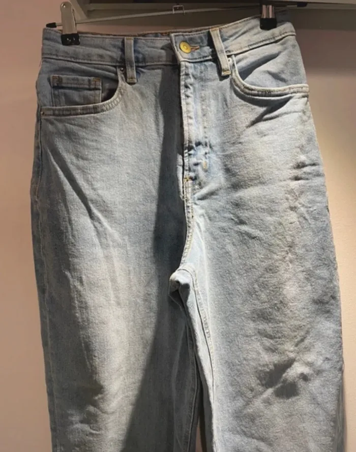 Jean clair neuf taille 36 – H&M Divided
