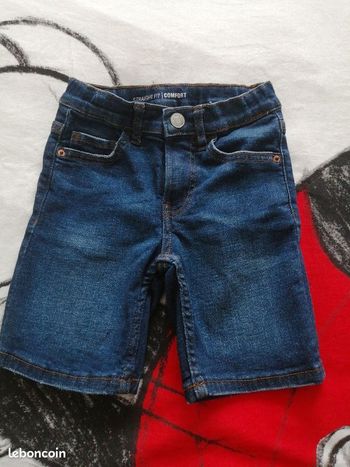 Pantacourt jean garçon zara