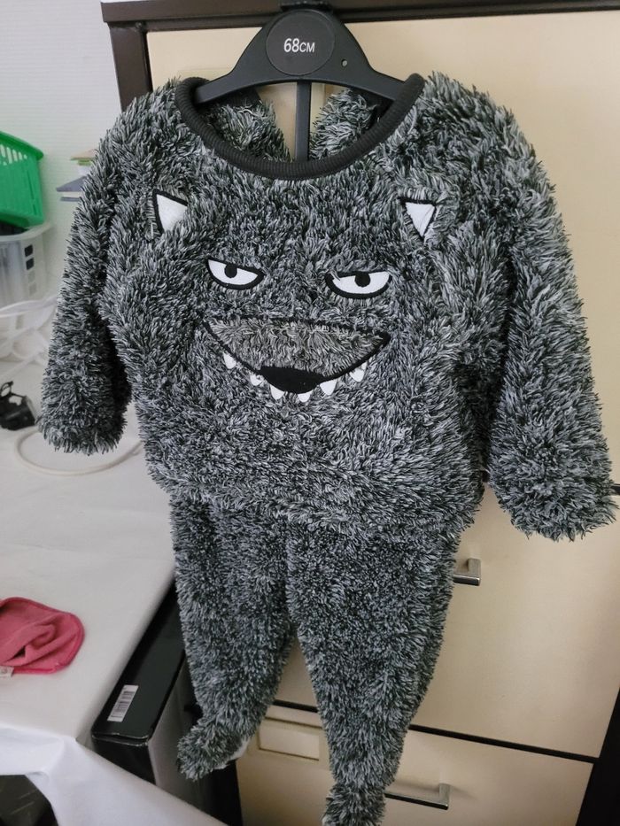 Pyjama loup 68cm