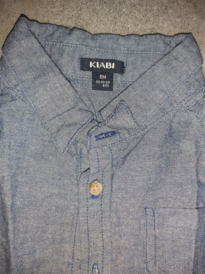 Chemise 6 mois garçon comme neuve - photo numéro 2