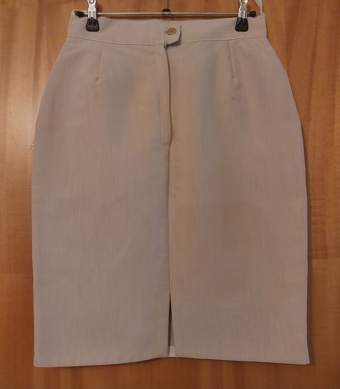 Tailleur jupe - photo numéro 4