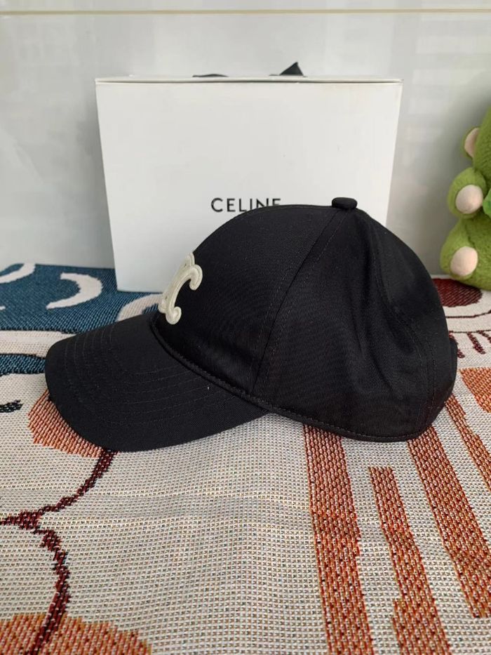 Casquette Celine - photo numéro 2