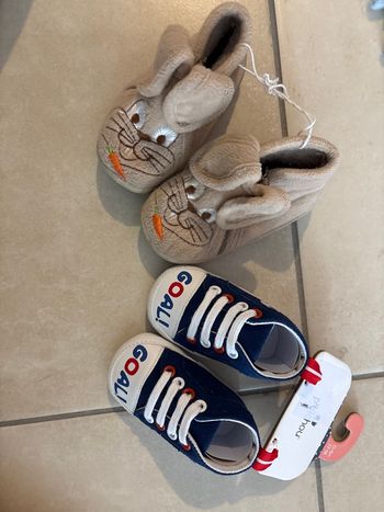 2 paires de chaussures 
