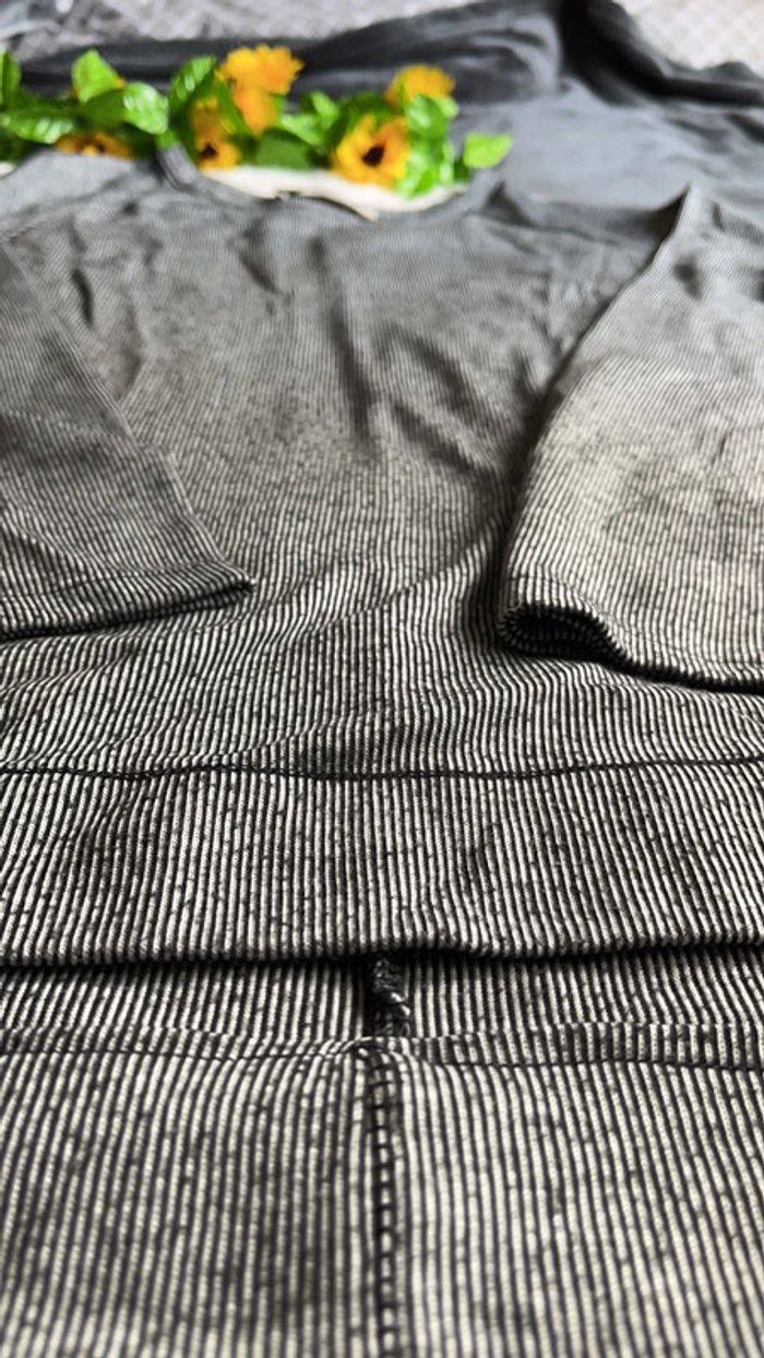 Tee shirt manches longues zara - photo numéro 2