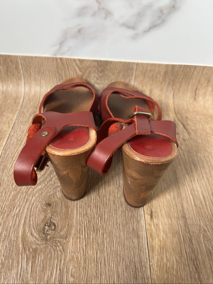 Sandales rouge - photo numéro 2