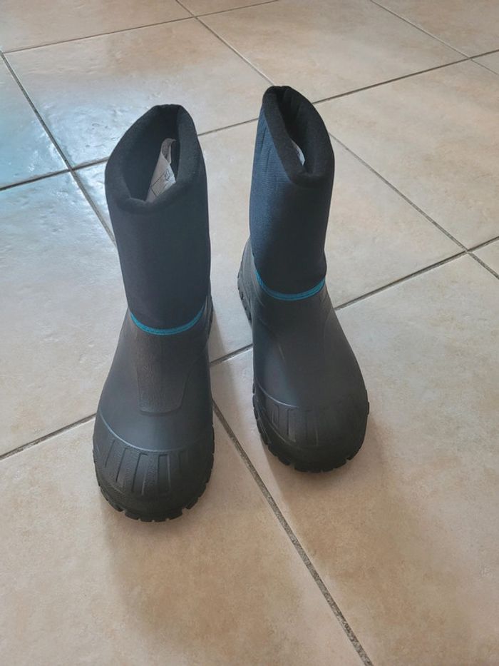 Botte de ski de neige decathlon taille 34 taille 35 porter 3 fois