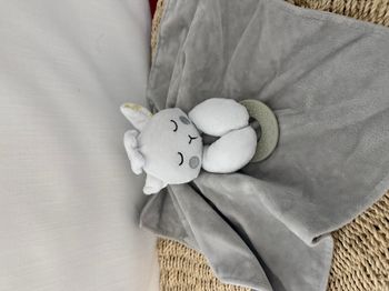 Doudou plat mouton gris blanc FOREVER BABY