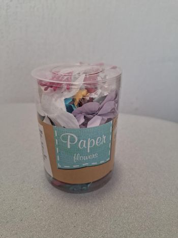 Joli lot de fleurs en papier Craft Sensations + pistils pour scrap ou autres décos neuf