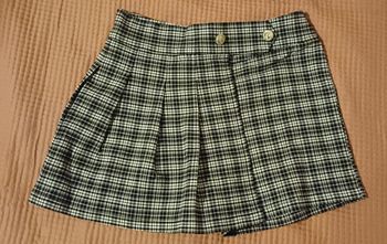 Jupe short à carreau  14 ans