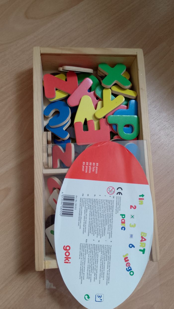 Boîte de rangement avec aimant en bois comme neuve - photo numéro 2