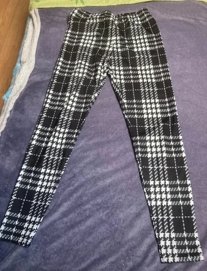 Lot de 2 leggings Shein taille S - photo numéro 5