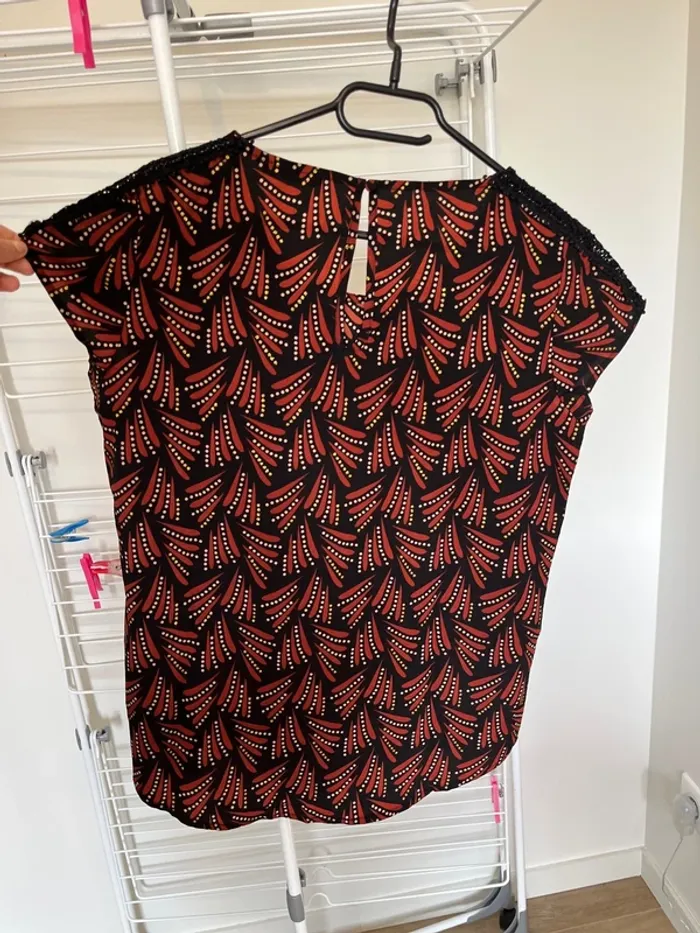 Haut only taille 34 - photo numéro 2
