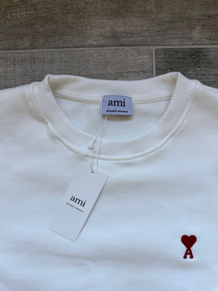 Sweat ami alexandre mattiussi blanc cœur rouge neuf étiquettes - photo numéro 4