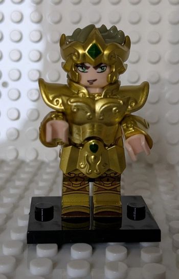 Figurine Aiolia , Chevaliers du Zodiaque , style Lego ,