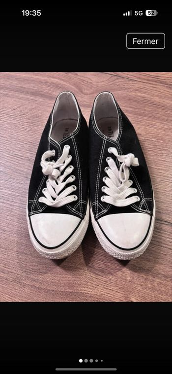 Baskets à lacets