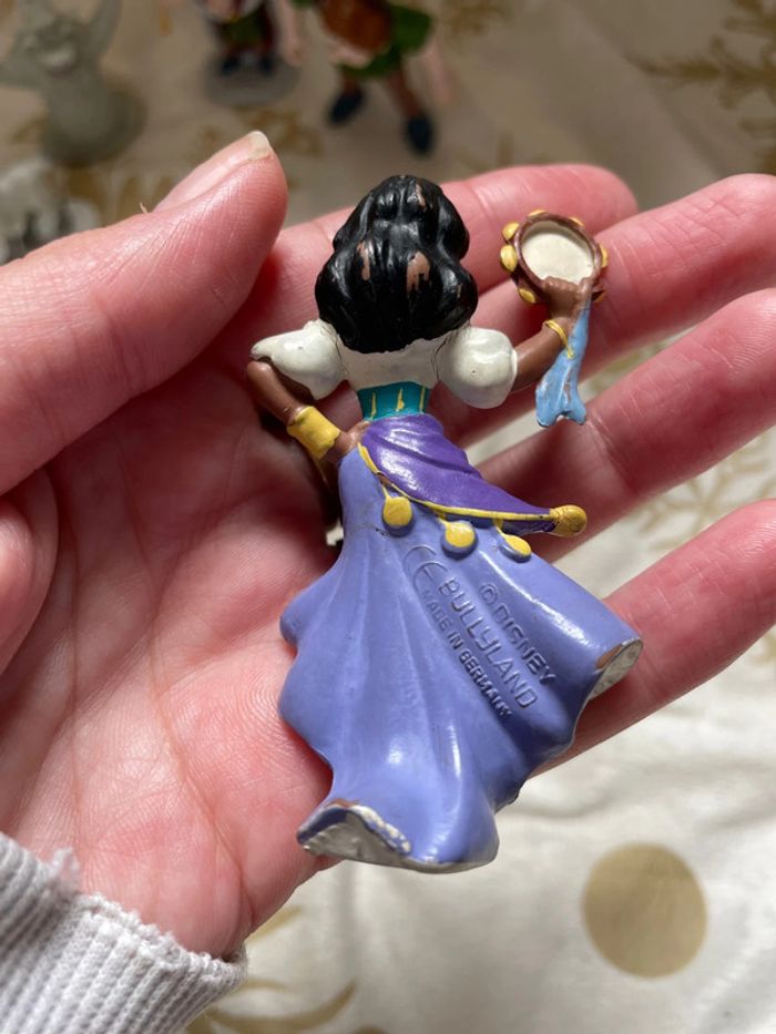 Lot de 6 figurines Le bossu de Notre Dame Disney - photo numéro 5