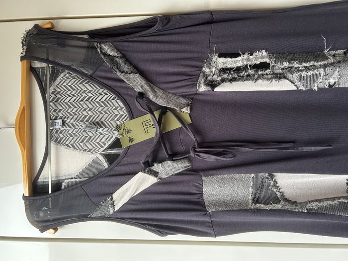 Robe grise Franstyle neuve - Taille 42 - photo numéro 2