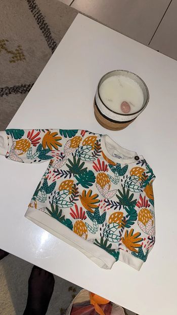 Pull 9 mois tape à l œil